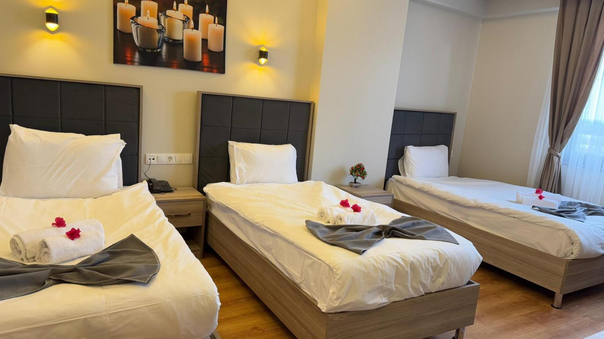 Lions Boutique Hotel Altinova  Buitenkant foto